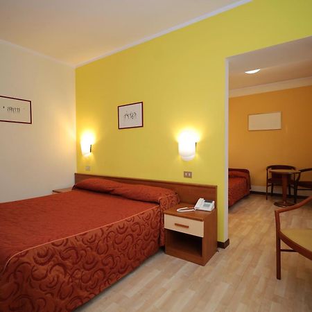 Hotel Il Chiostro By Lvg Hotel Collection Verbania Luaran gambar