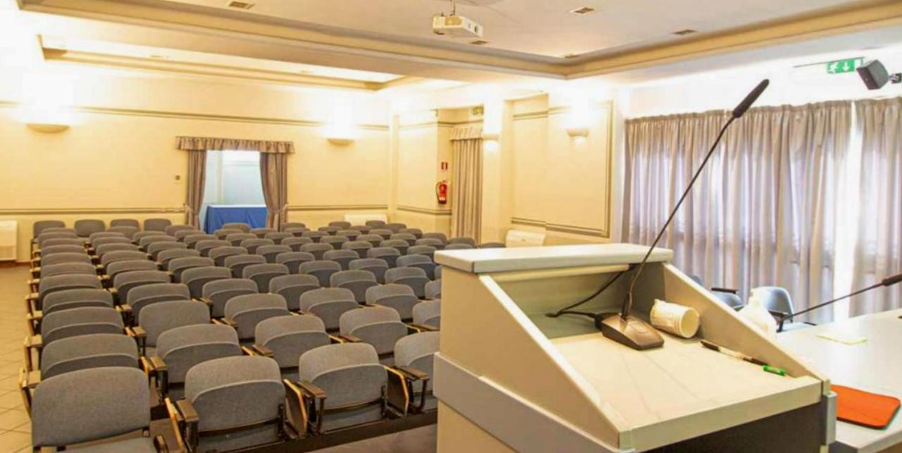 Hotel Il Chiostro By Lvg Hotel Collection Verbania Luaran gambar