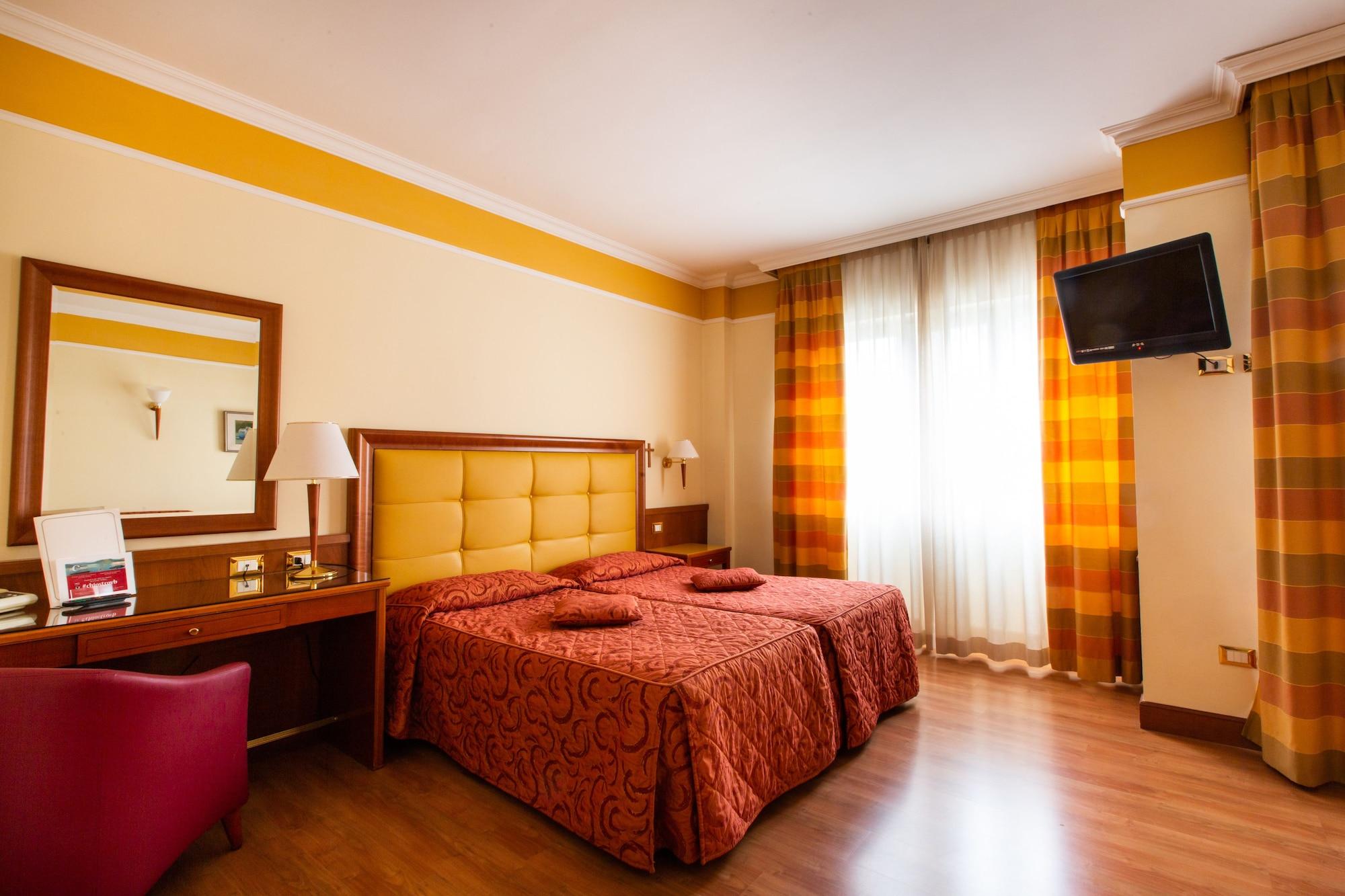 Hotel Il Chiostro By Lvg Hotel Collection Verbania Luaran gambar